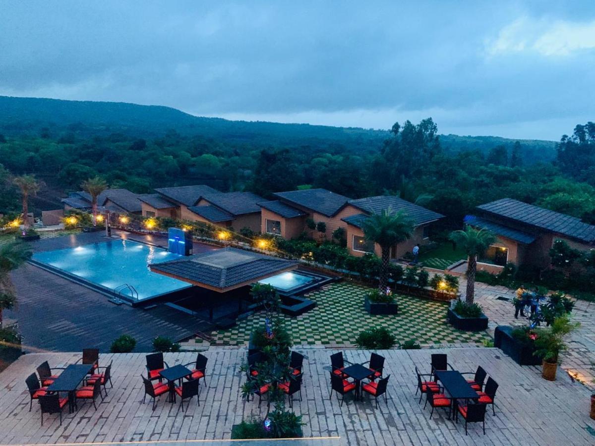 Regenta Resort Belagavi Dış mekan fotoğraf
